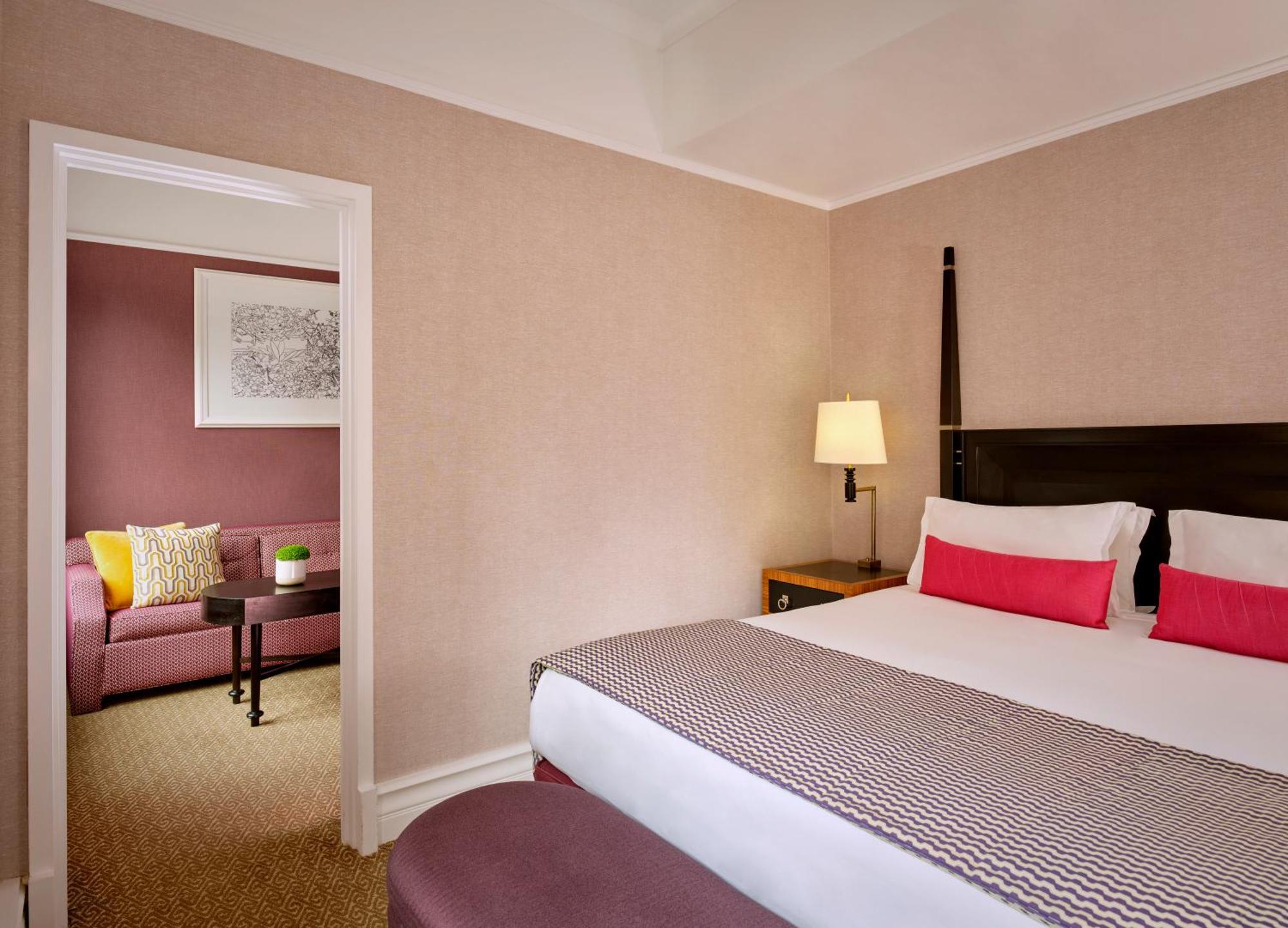 Suite Junior 1 Lit King-Size et Canapé-Lit